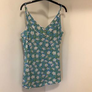 Women’s floral sleeveless top